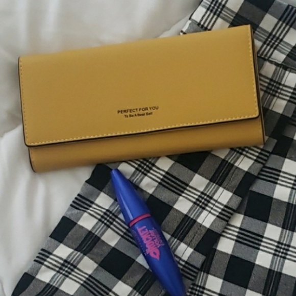 EVEYTHING MUST GO!!! - Picture 5 of 9